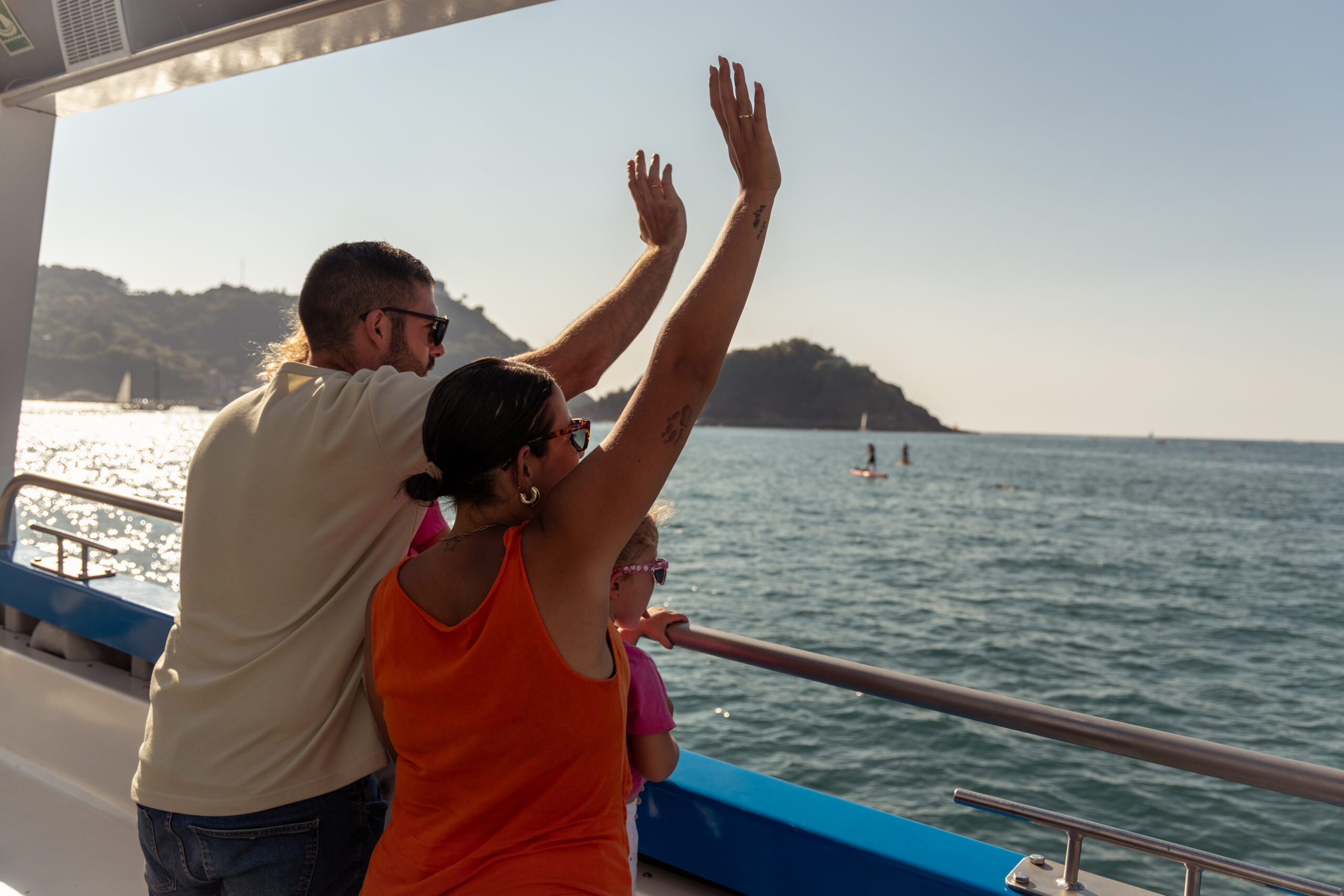 Sagardoa eta itsasoa: Donostiako Aquariuma, itsasontzian ibilaldia, Sagardoetxea eta otordua sagardotegian