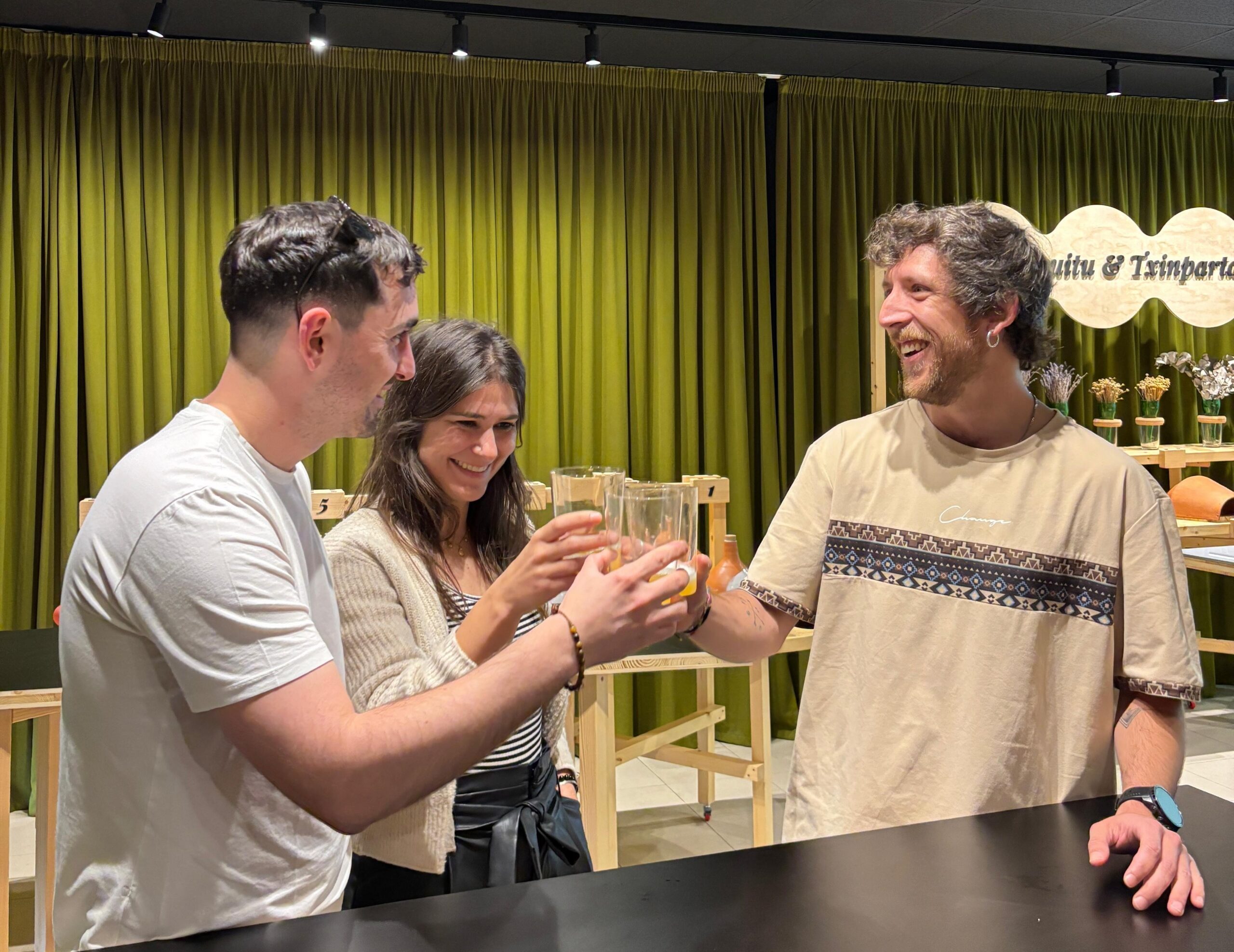 Sagardoetxea: guided tour with Premium tasting
